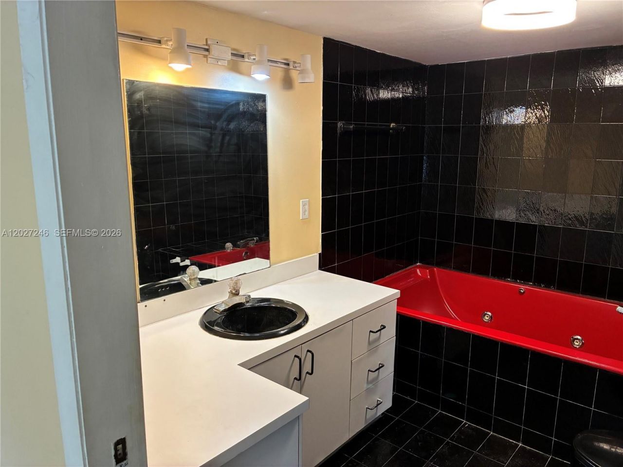 13509 NE 24th Pl, North Miami, FL 33181 Photo