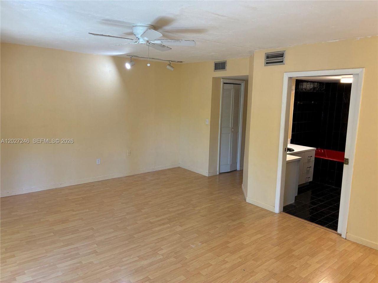 13509 NE 24th Pl, North Miami, FL 33181 Photo