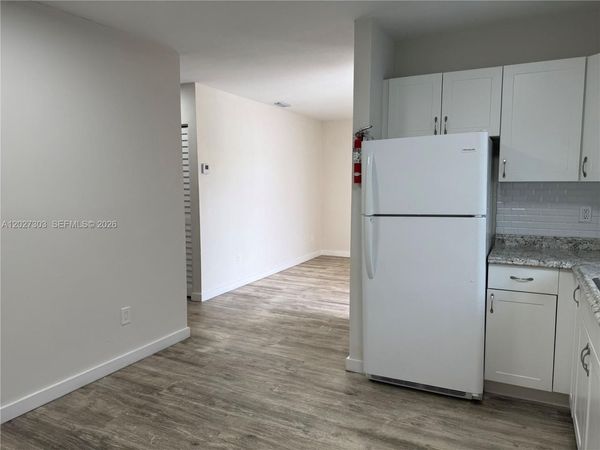 1580 SW 2nd St , Unit 4, Miami, FL 33135