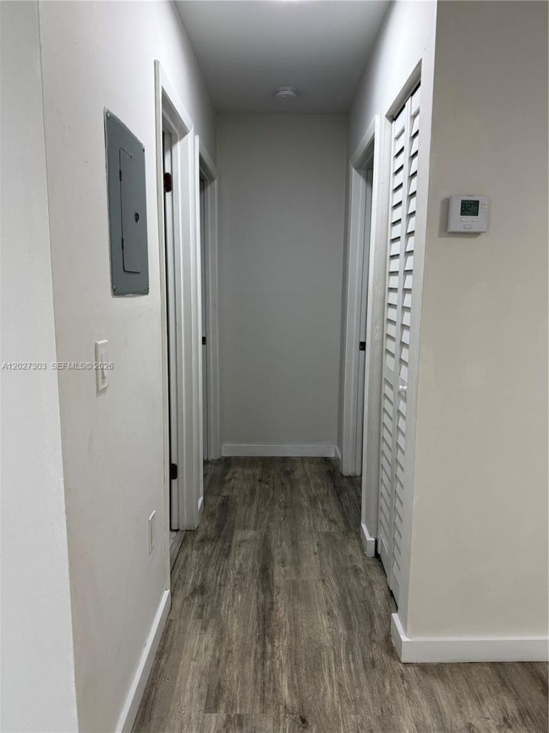 1580 SW 2nd St , Unit 4, Miami, FL 33135 Photo
