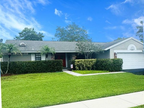 14641 Kirsten Ct, Davie, FL 33325