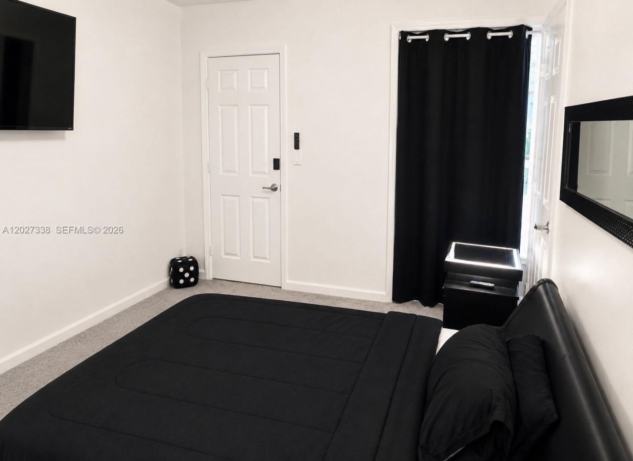 749 W Dayton Cir, Unit b, Fort Lauderdale, FL 33312 Photo