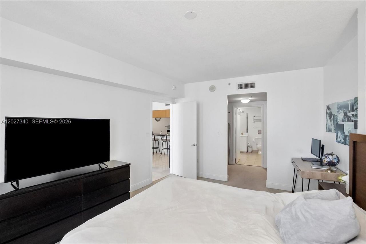 1750 N Bayshore Dr , Unit 3106, Miami, FL 33132 Photo