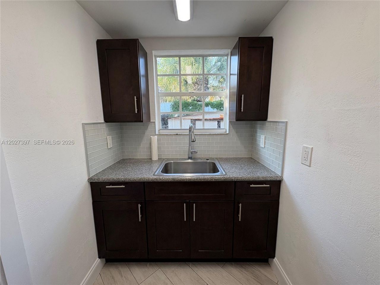 6753 SW 39th Ter , Unit Rear, Miami, FL 33155 Photo