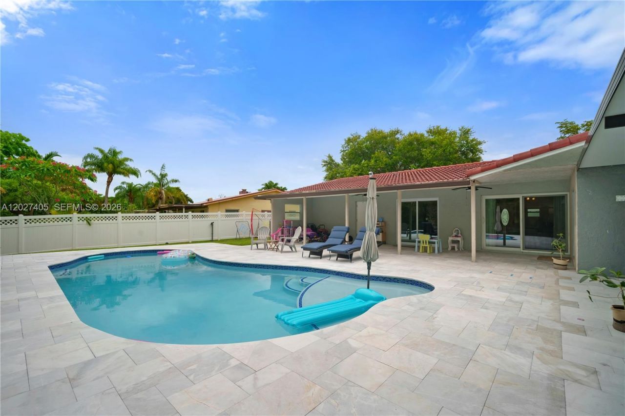 4180 NW 103rd Dr, Coral Springs, FL 33065 Photo