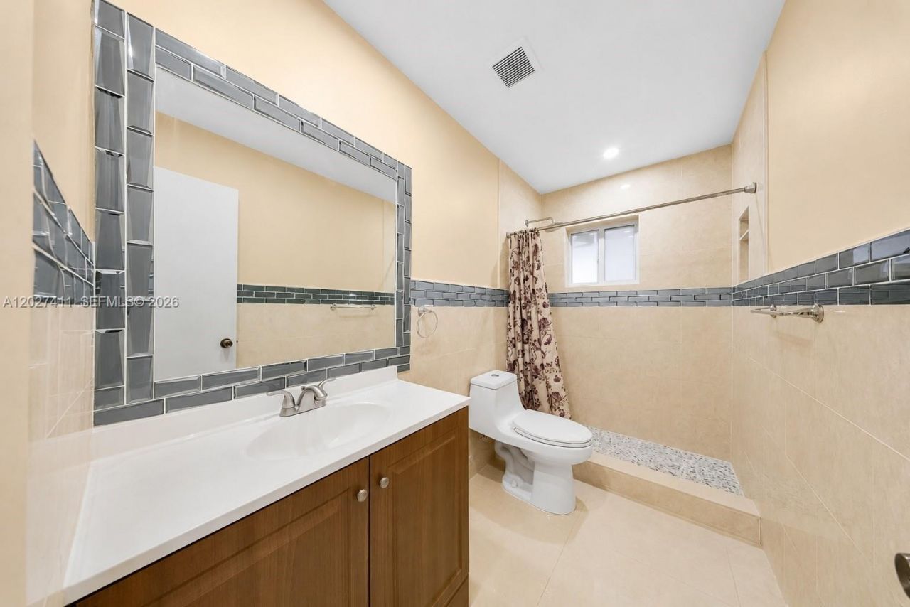 10724 SW 145th Ave, Miami, FL 33186 Photo