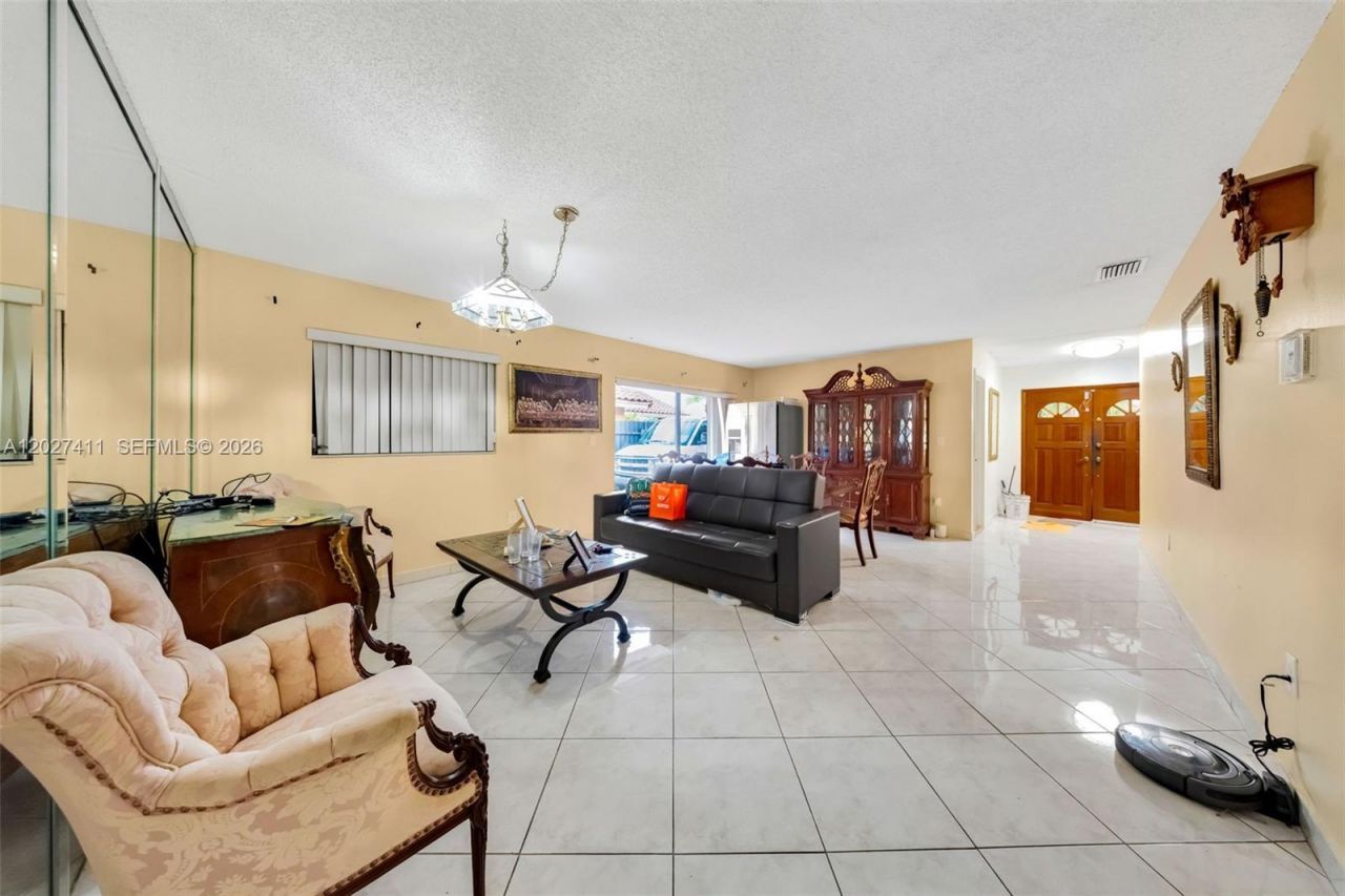 10724 SW 145th Ave, Miami, FL 33186 Photo
