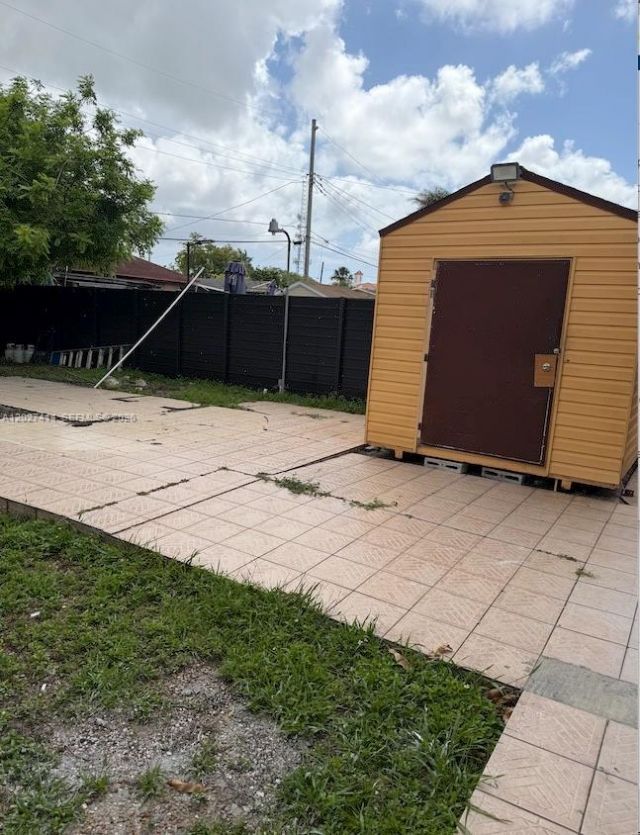 151 W 44th St , Hialeah, FL 33012 Photo