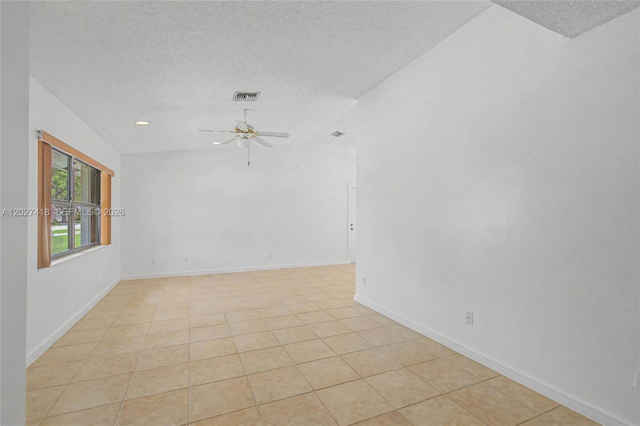 10711 SW 116th Ave, Miami, FL 33176 Photo