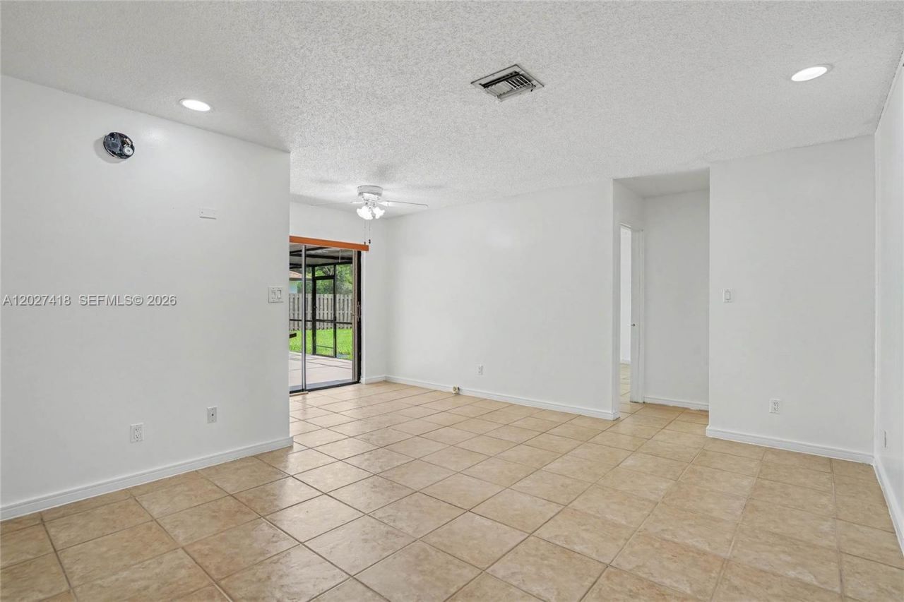 10711 SW 116th Ave, Miami, FL 33176 Photo