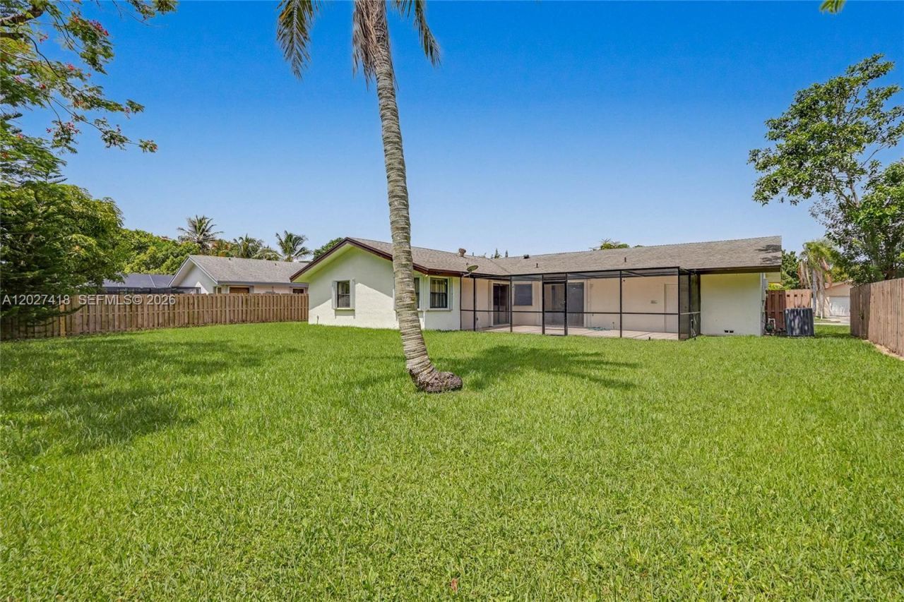10711 SW 116th Ave, Miami, FL 33176 Photo