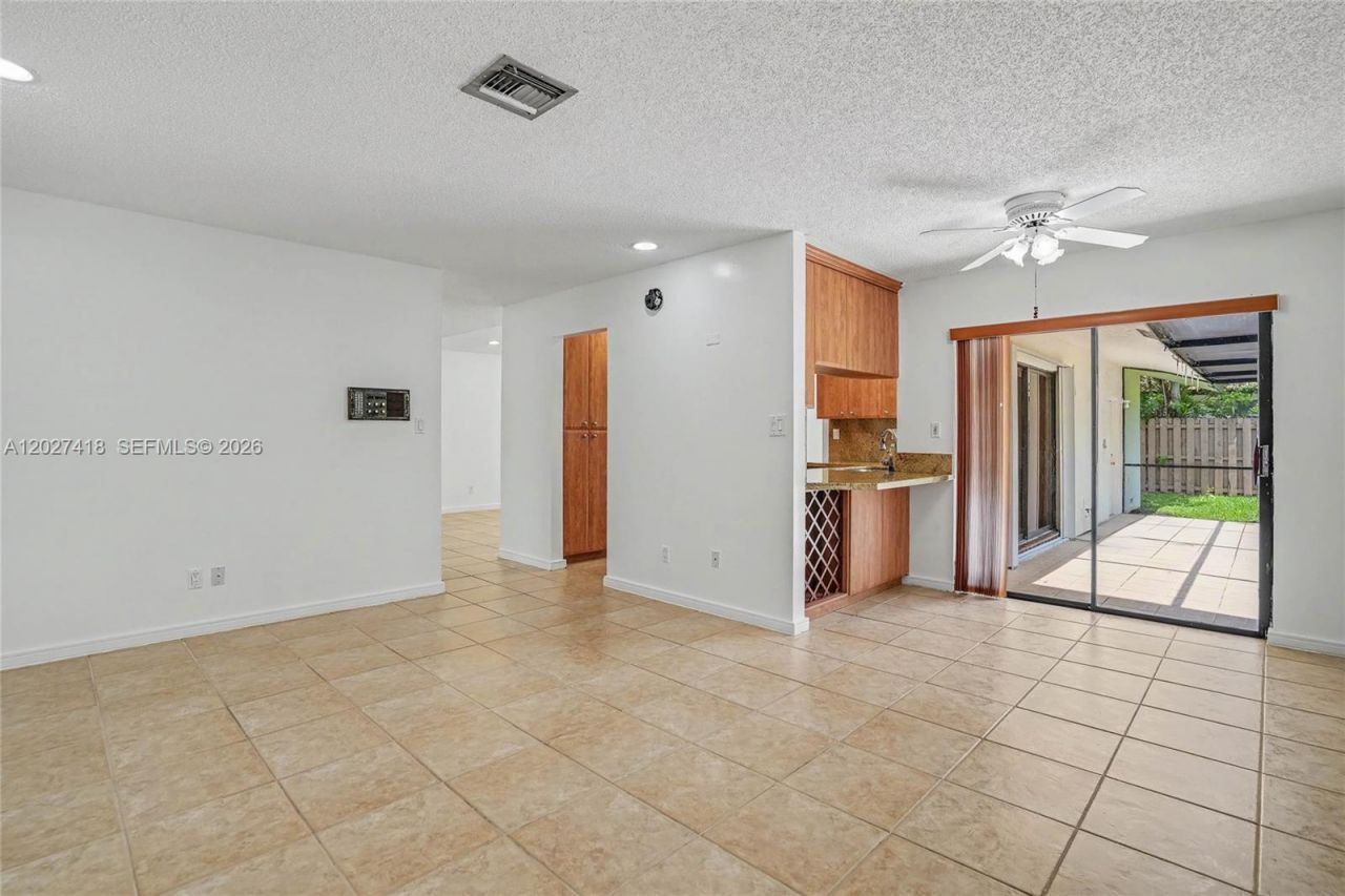 10711 SW 116th Ave, Miami, FL 33176 Photo