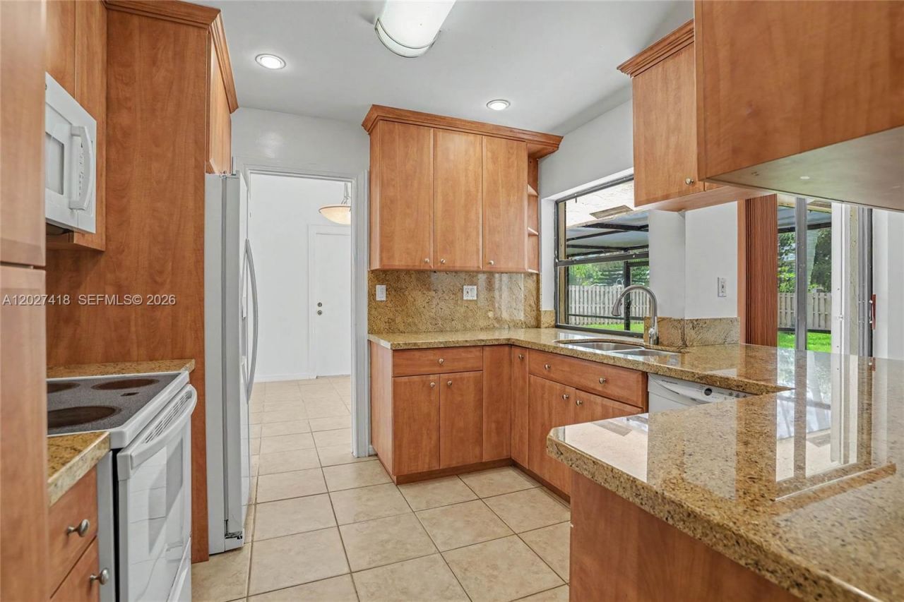 10711 SW 116th Ave, Miami, FL 33176 Photo
