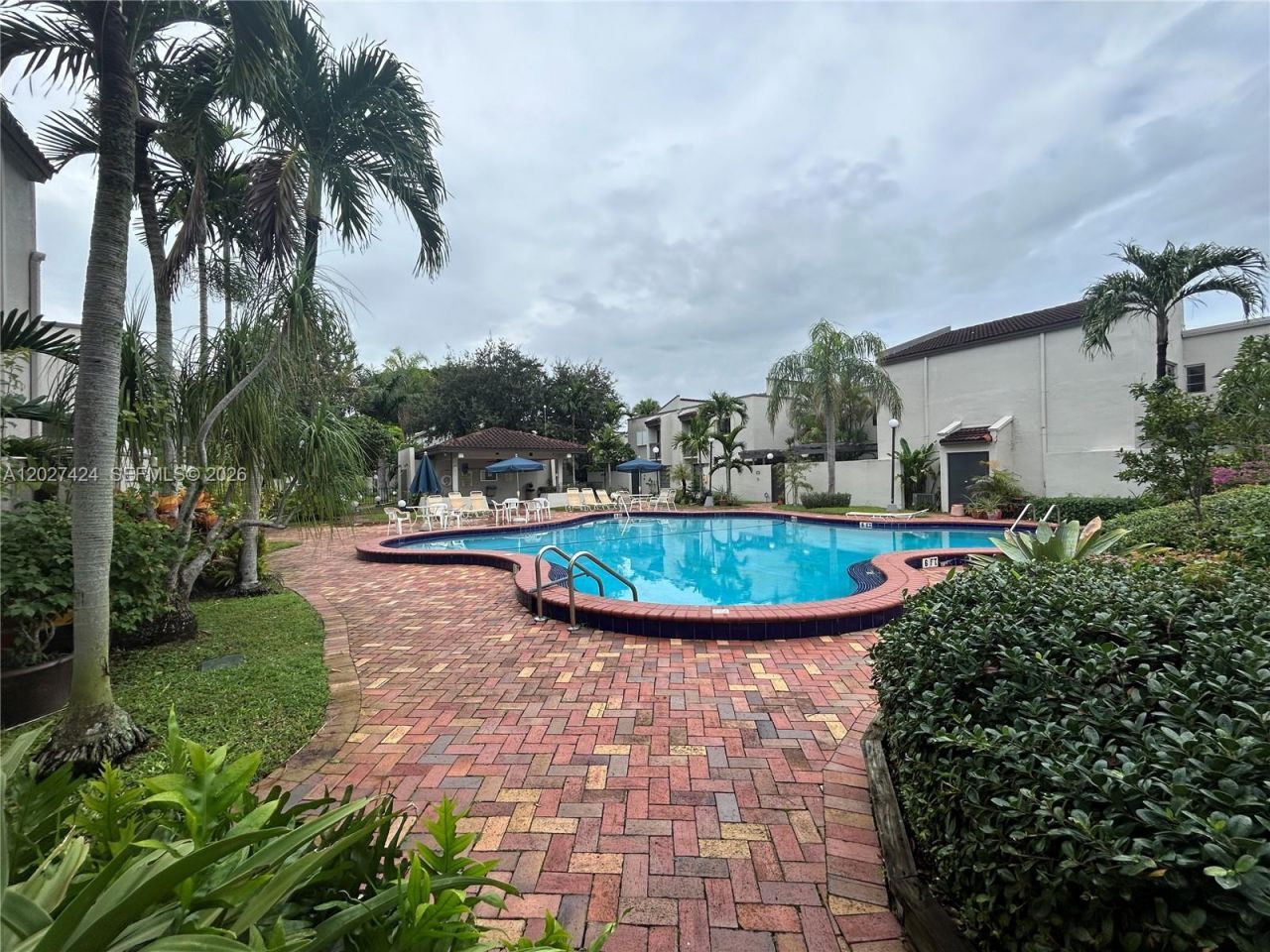 4700 SW 67th Ave, Unit P8, Miami, FL 33155 Photo