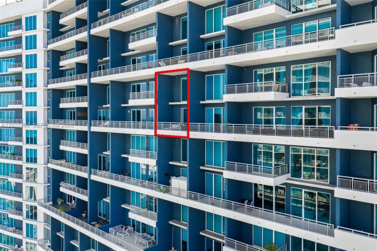60 SW 13th St , Unit 4408, Miami, FL 33130 Photo