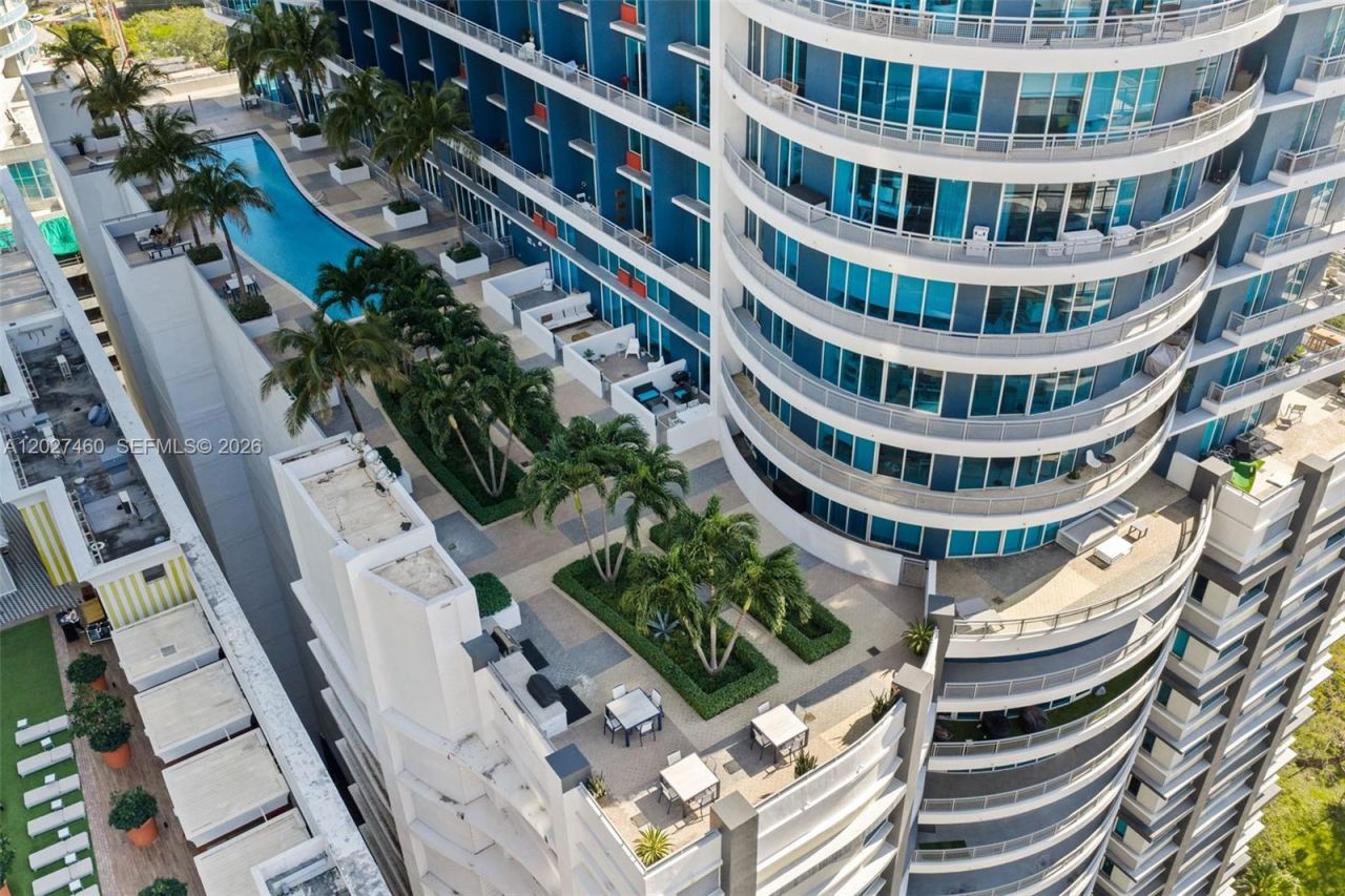 60 SW 13th St , Unit 4408, Miami, FL 33130 Photo