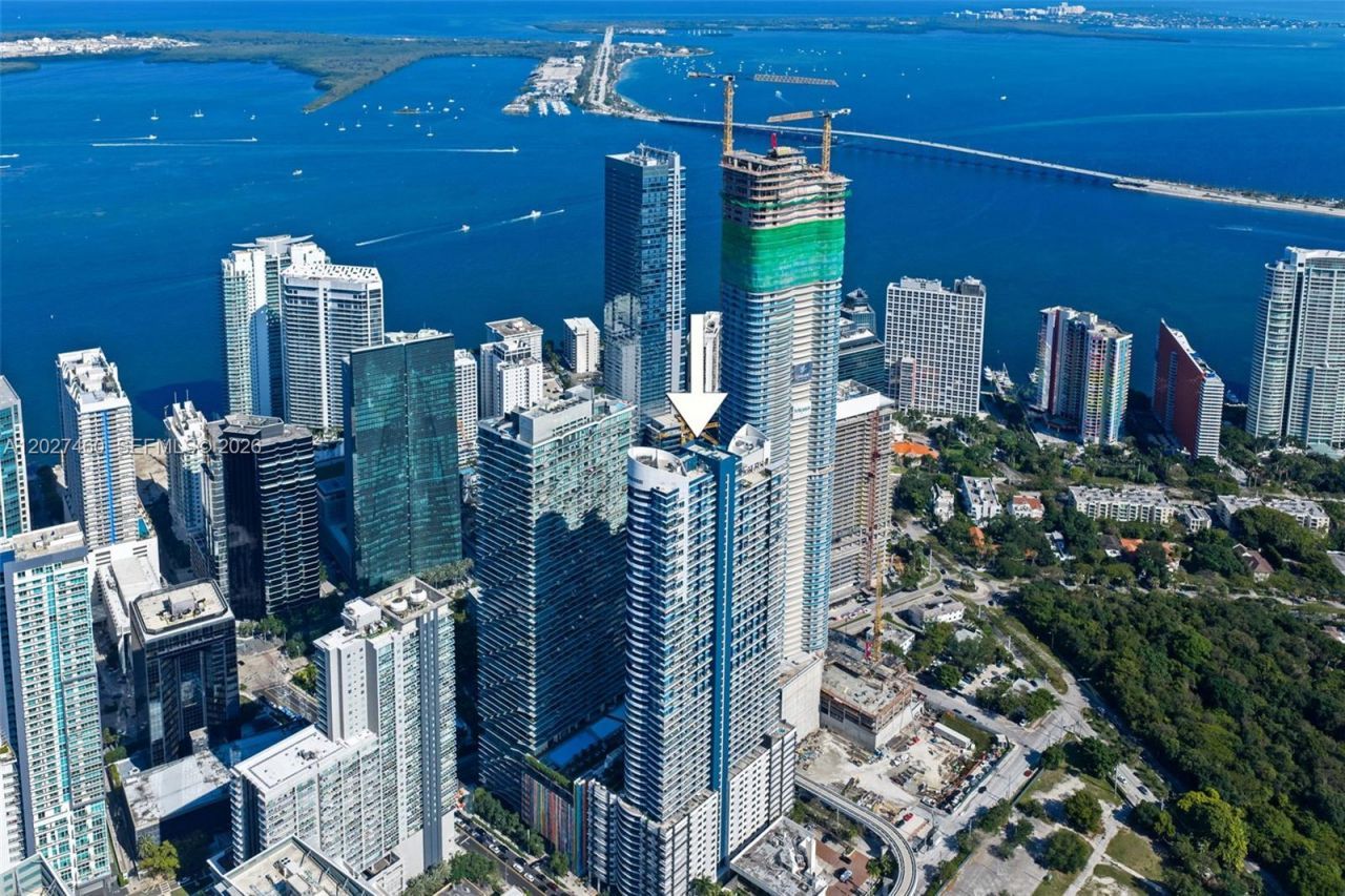 60 SW 13th St , Unit 4408, Miami, FL 33130 Photo