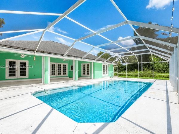 811 Jefferson Ave , Lehigh Acres, FL 33936