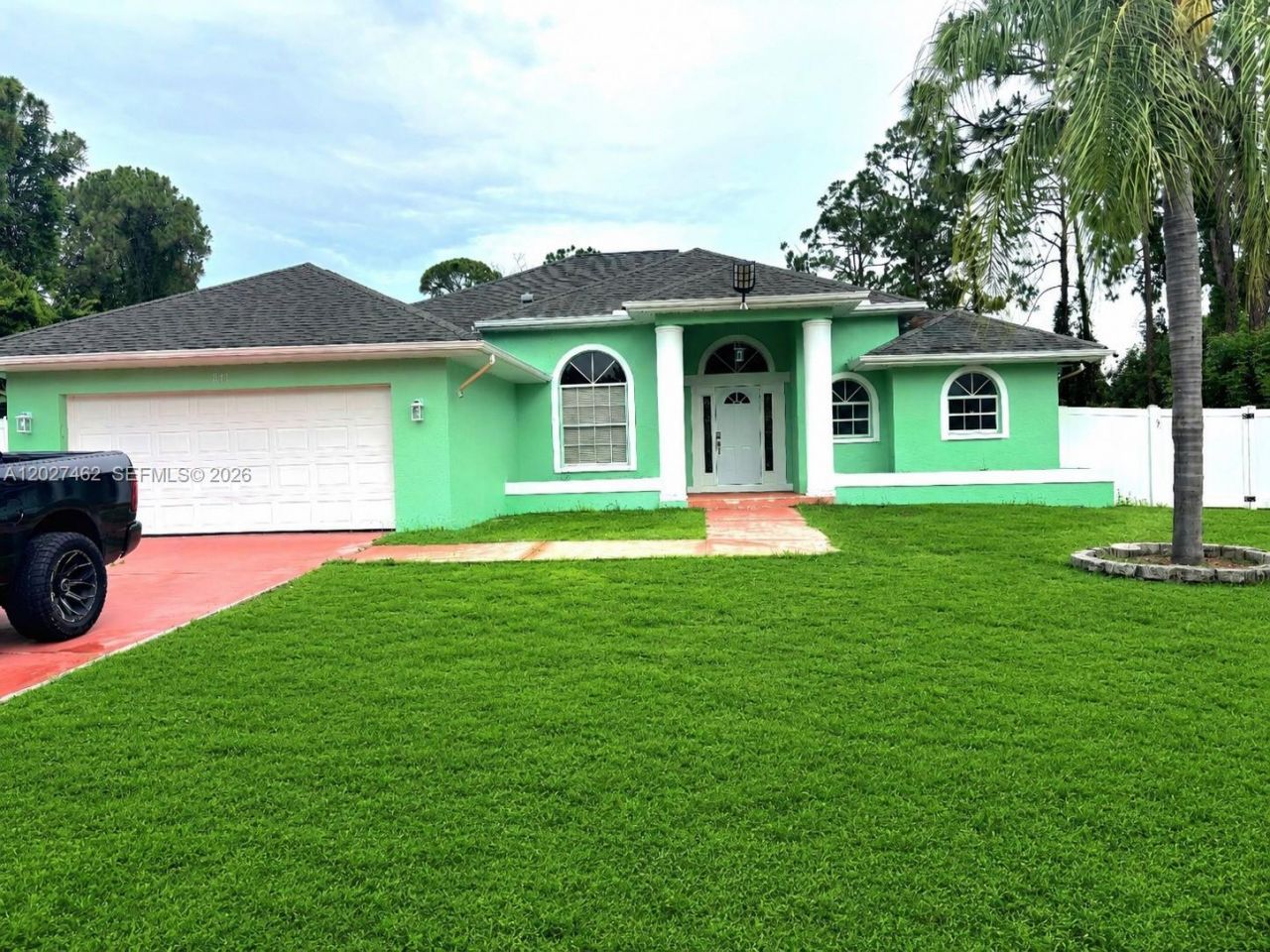 811 Jefferson Ave, Lehigh Acres, FL 33936 Photo