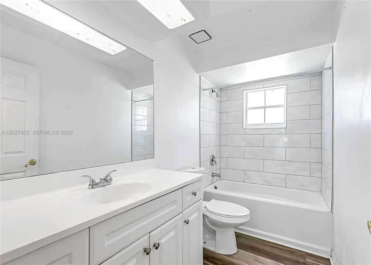 811 Jefferson Ave, Lehigh Acres, FL 33936 Photo
