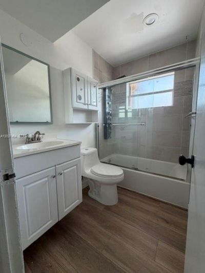 10054 Winding Lake Rd, Unit 201, Sunrise, FL 33351 Photo