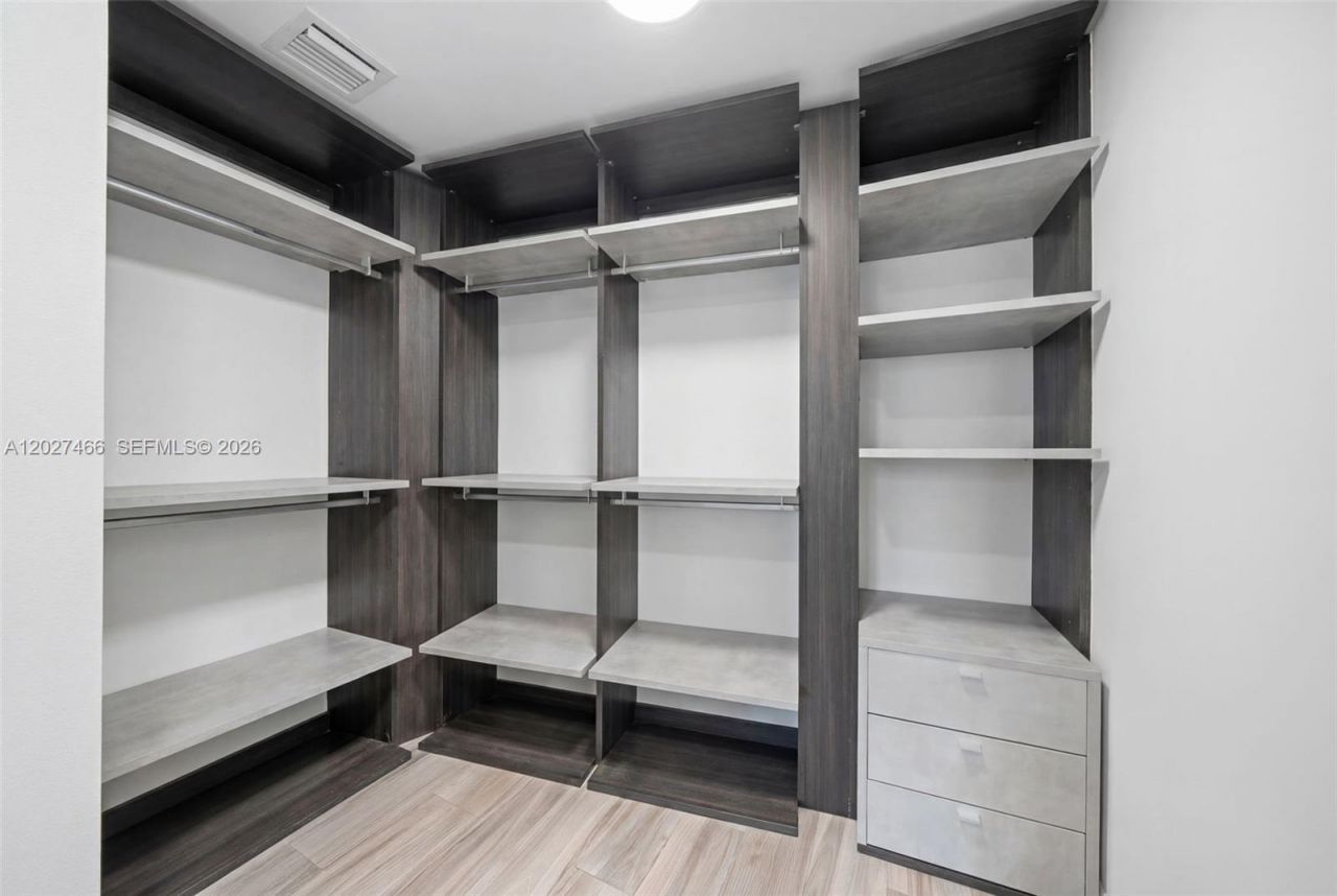 801 S Miami Ave , Unit 2901, Miami, FL 33130 Photo