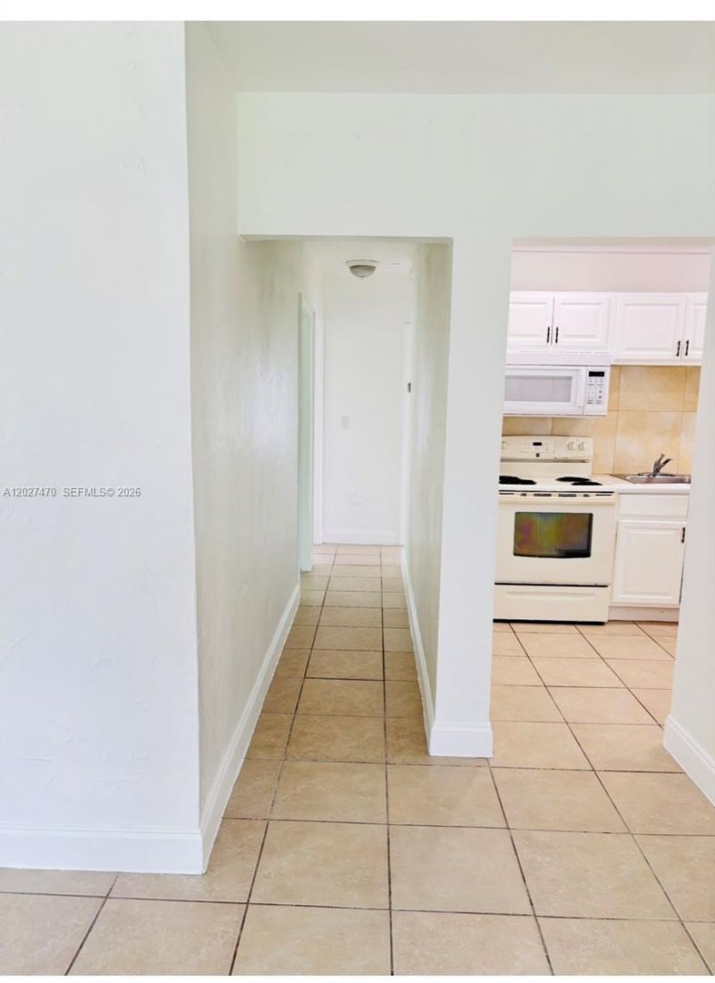 14400 Polk St , Unit -, Miami, FL 33176 Photo