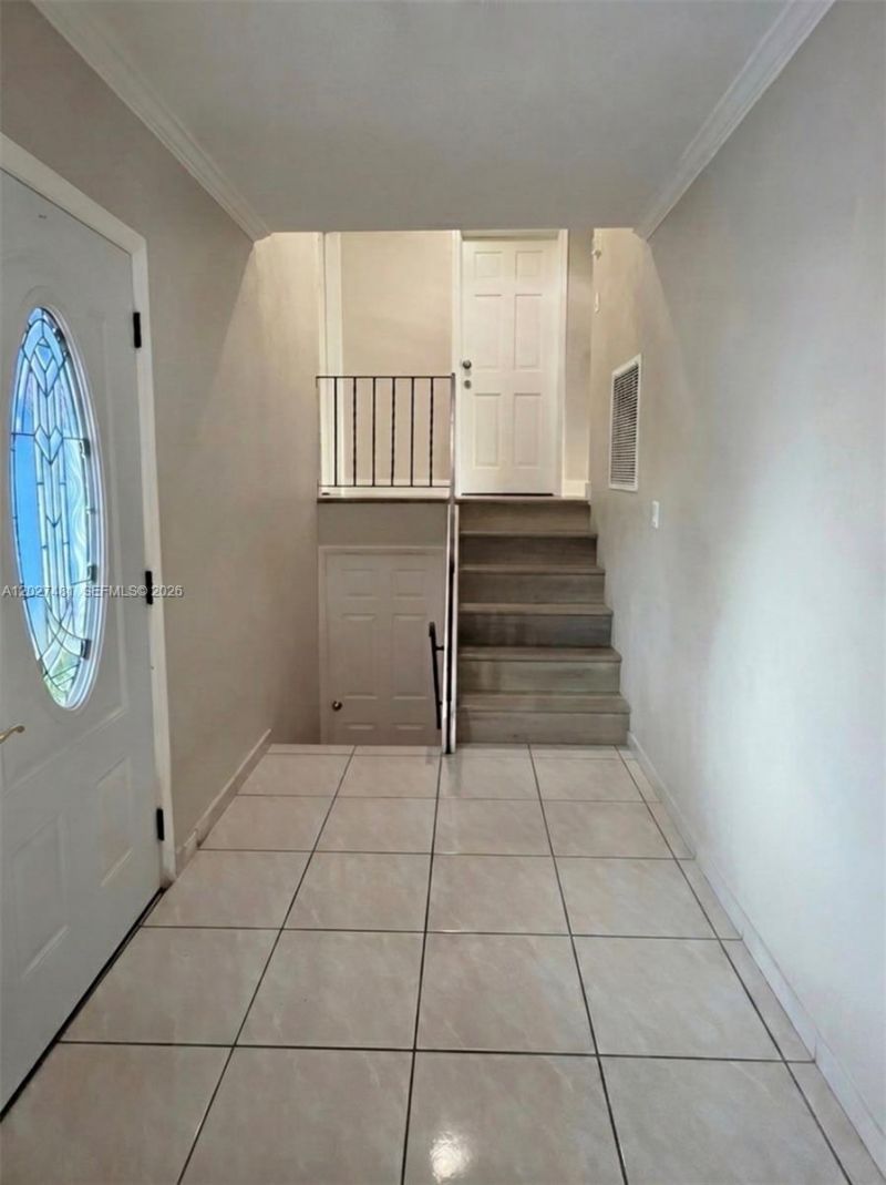 1300 NE 203rd St , Miami, FL 33179 Photo