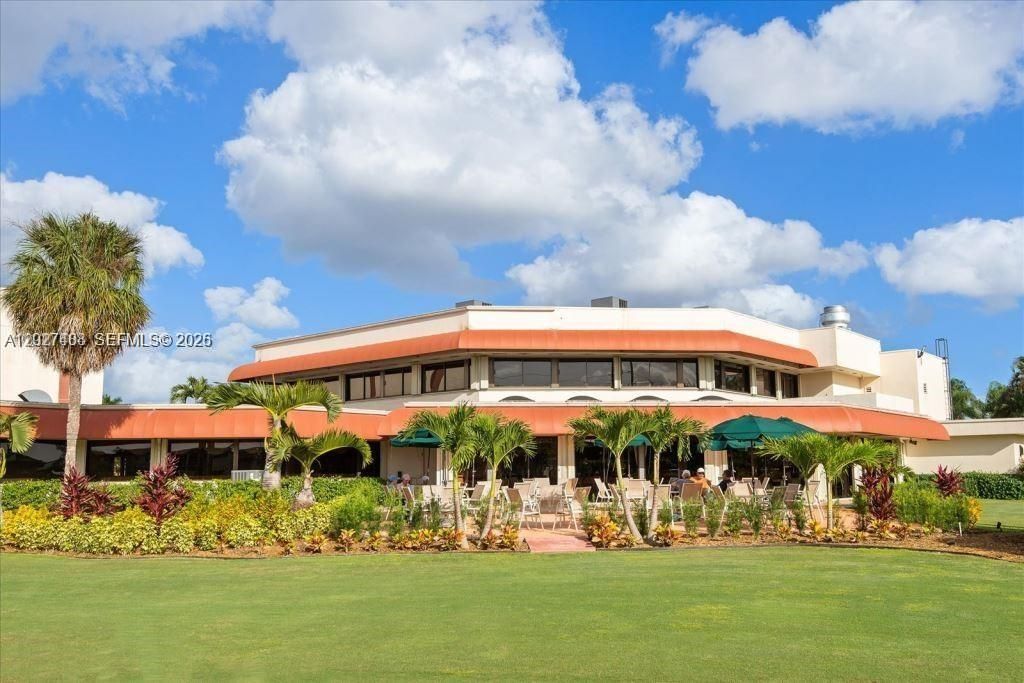 700 S Hollybrook Dr , Unit 207, Pembroke Pines, FL 33025 Photo