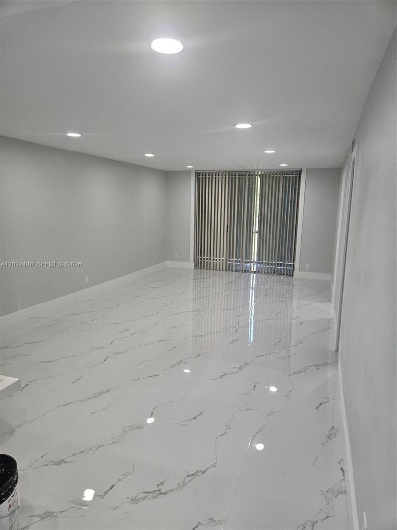 700 S Hollybrook Dr , Unit 207, Pembroke Pines, FL 33025 Photo