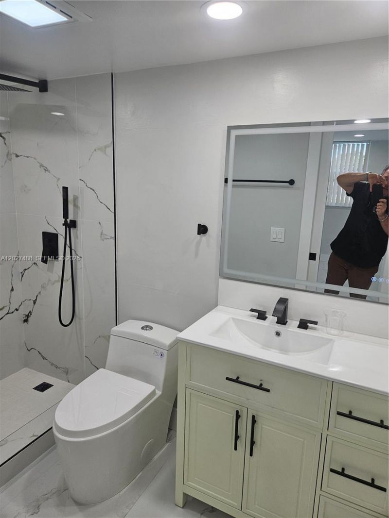 700 S Hollybrook Dr , Unit 207, Pembroke Pines, FL 33025 Photo