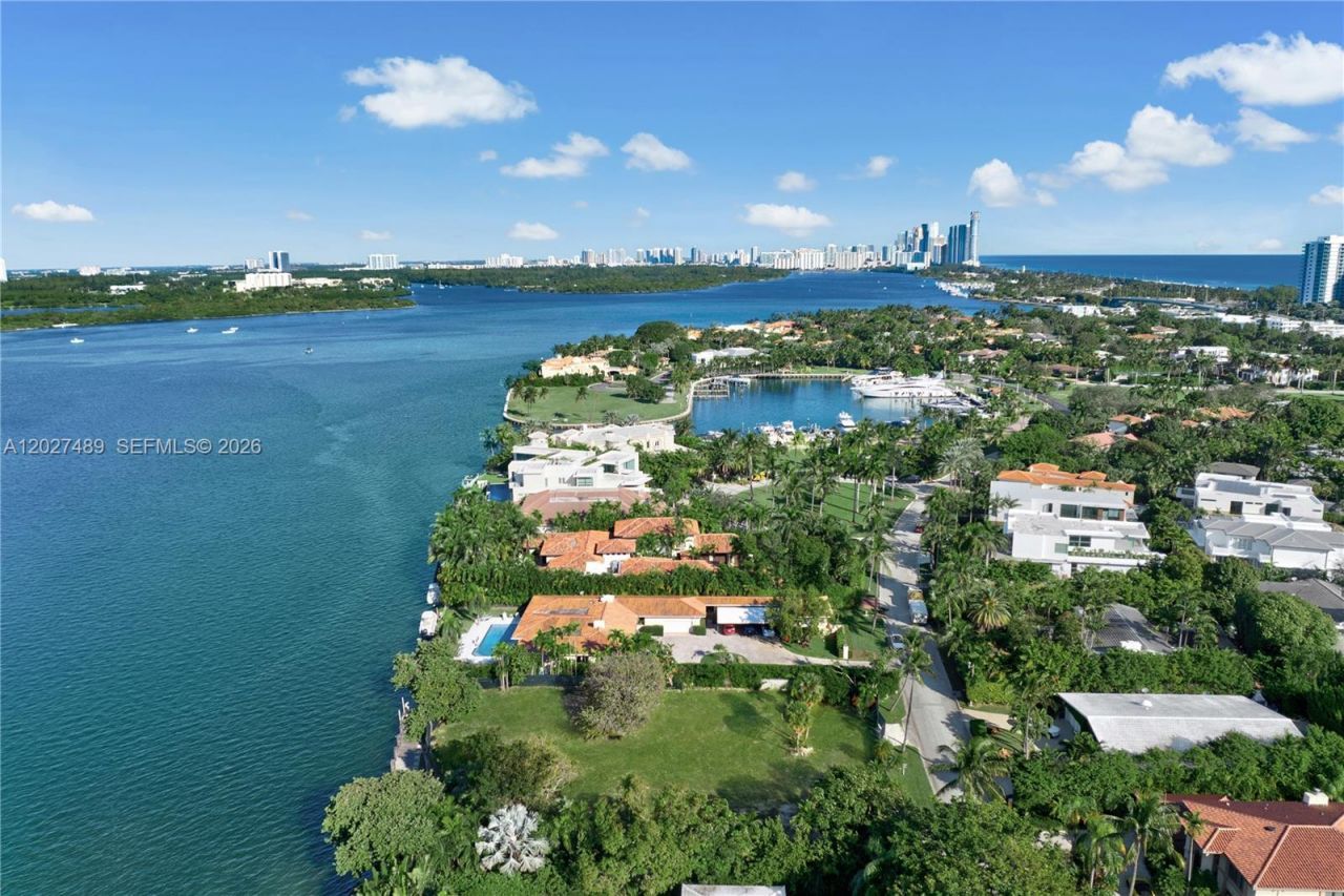 166 Bal Bay Dr , Bal Harbour, FL 33154 Photo
