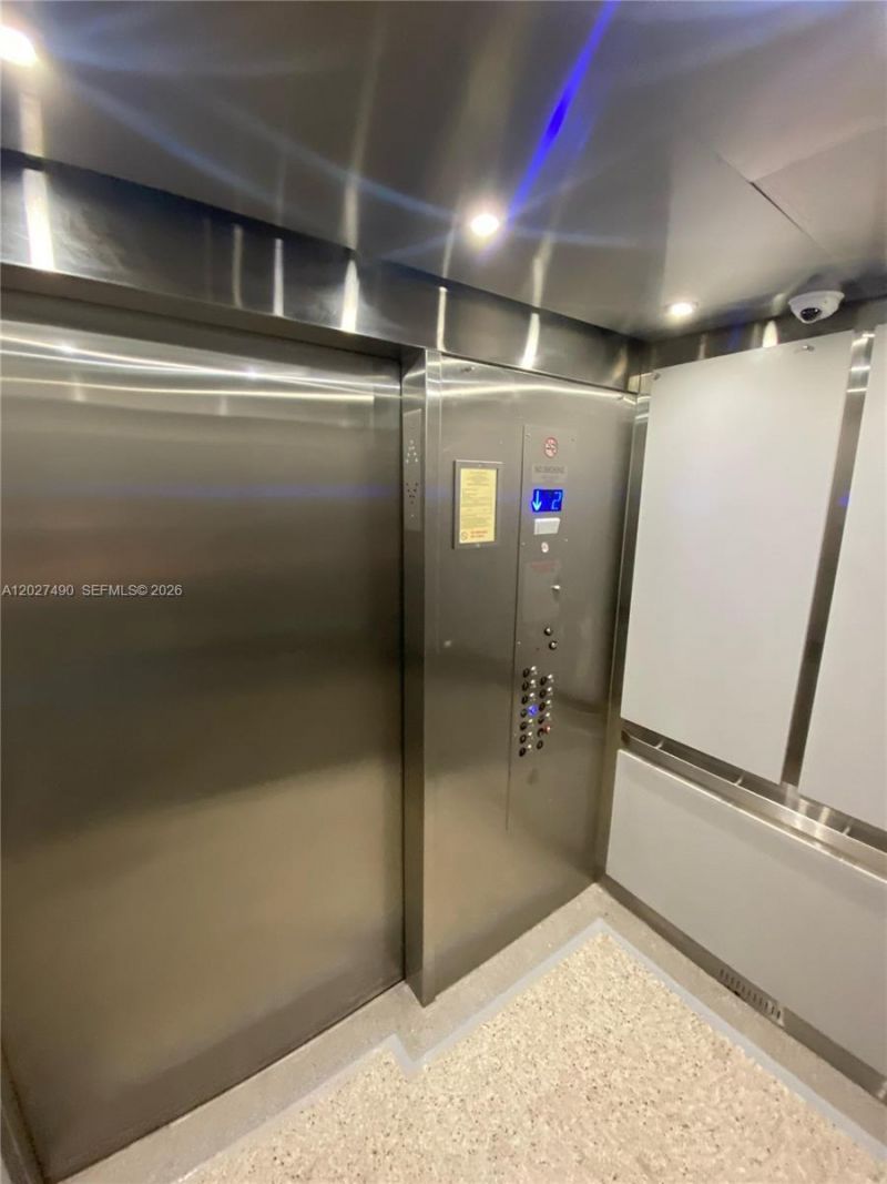 7832 Collins Ave , Unit 201, Miami Beach, FL 33141 Photo