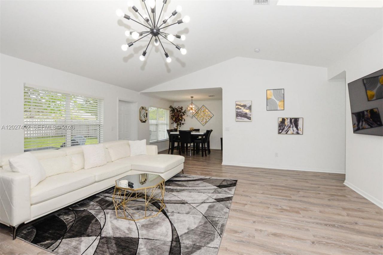 1225 SW Hunnicut Ave, Port Saint Lucie, FL 34953 Photo