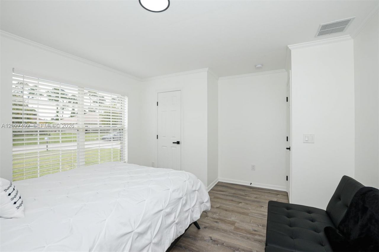 1225 SW Hunnicut Ave, Port Saint Lucie, FL 34953 Photo
