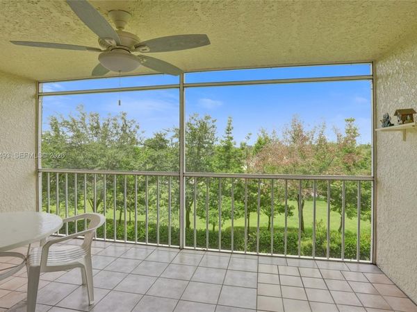 4550 NW 18th Ave , Unit 306, Deerfield Beach, FL 33064