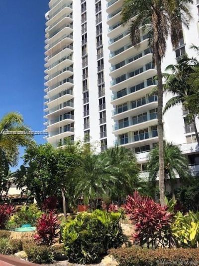 19707 Turnberry Way , Unit 23J, Aventura, FL 33180 Photo