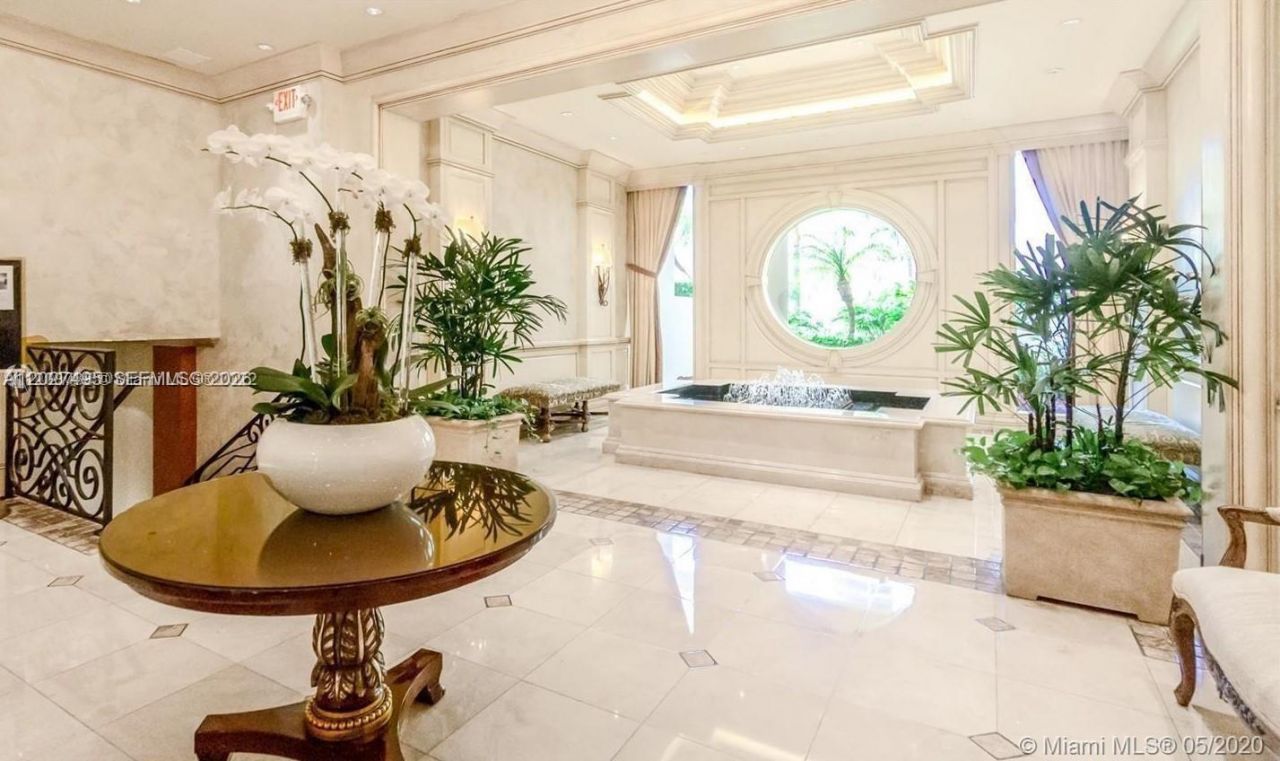 19707 Turnberry Way , Unit 23J, Aventura, FL 33180 Photo