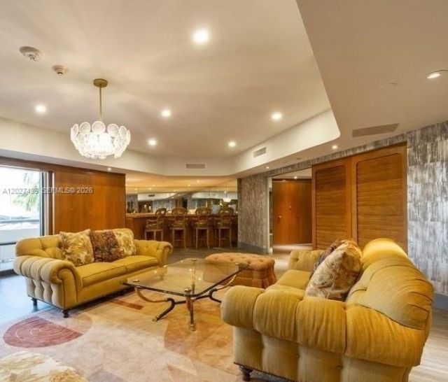19707 Turnberry Way , Unit 23J, Aventura, FL 33180 Photo
