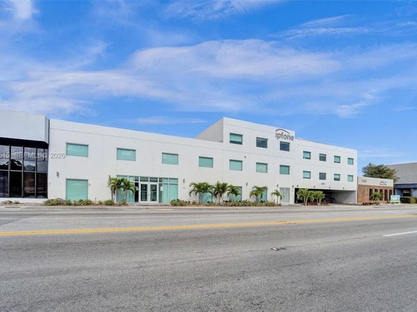 1035 NE 125th St , North Miami, FL 33161