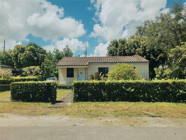 7305 SW 17th Ter , Miami, FL 33155