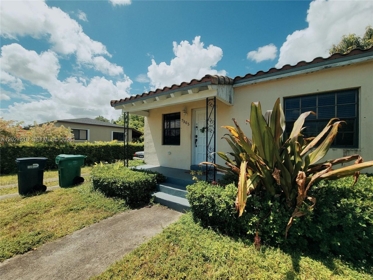 7305 SW 17th Ter , Miami, FL 33155 Photo