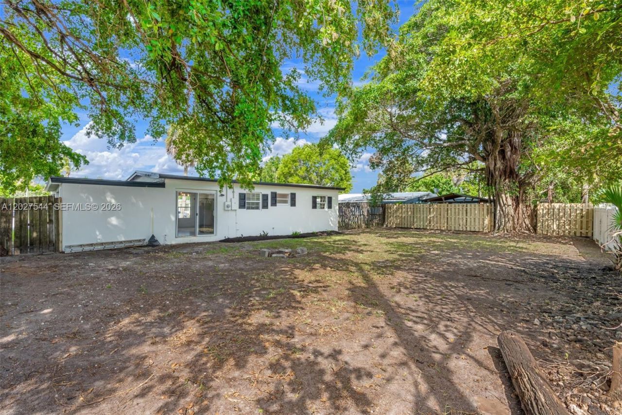 5808 Seton Dr , Margate, FL 33063 Photo