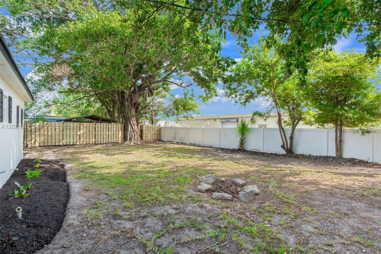 5808 Seton Dr , Margate, FL 33063 Photo