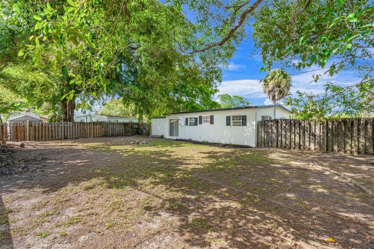 5808 Seton Dr , Margate, FL 33063 Photo