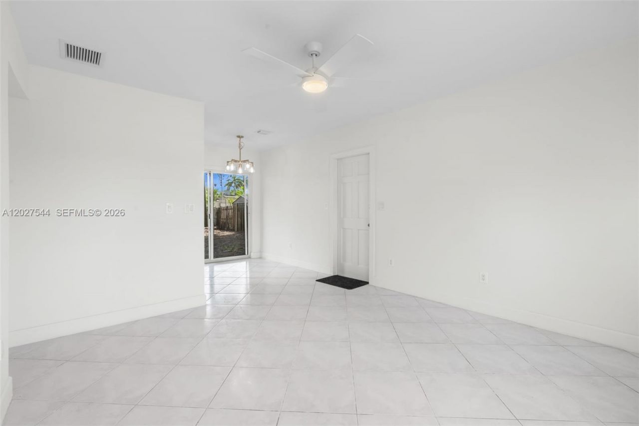 5808 Seton Dr , Margate, FL 33063 Photo