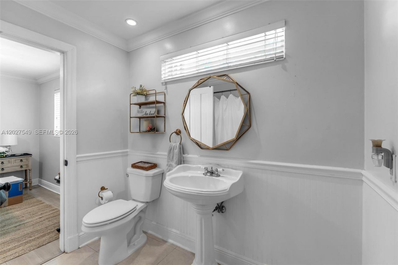 5810 SW 89th Court, Miami, FL 33173 Photo
