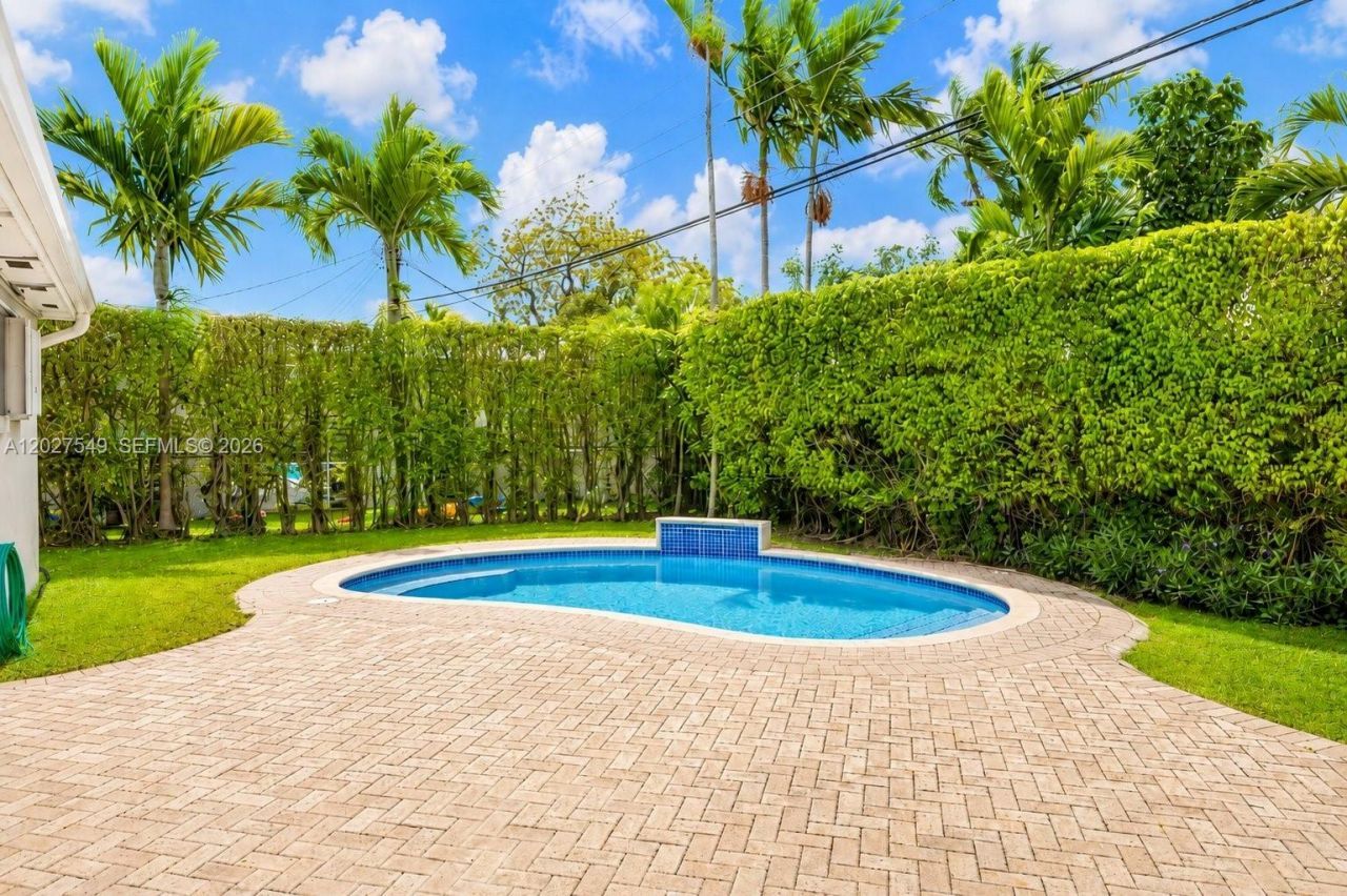 5810 SW 89th Court, Miami, FL 33173 Photo