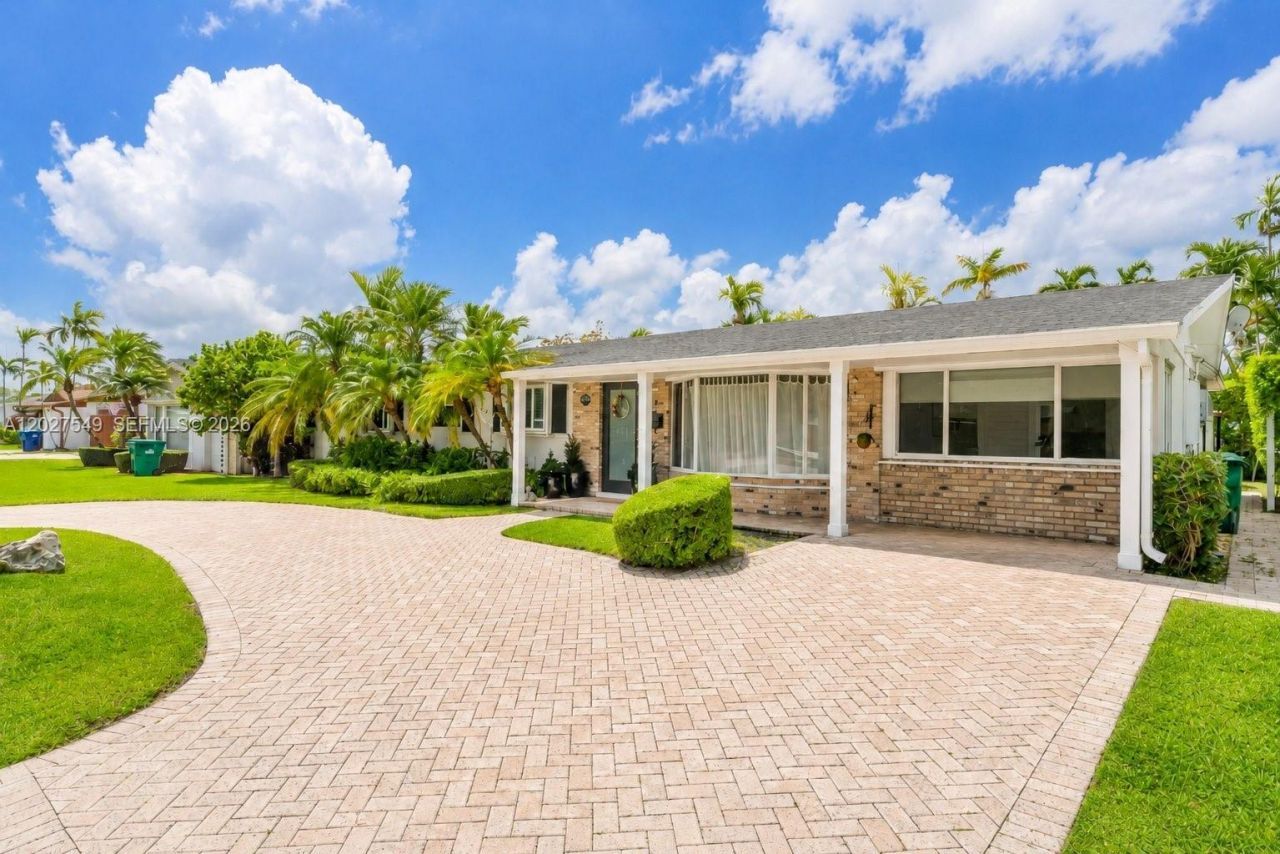 5810 SW 89th Court, Miami, FL 33173 Photo