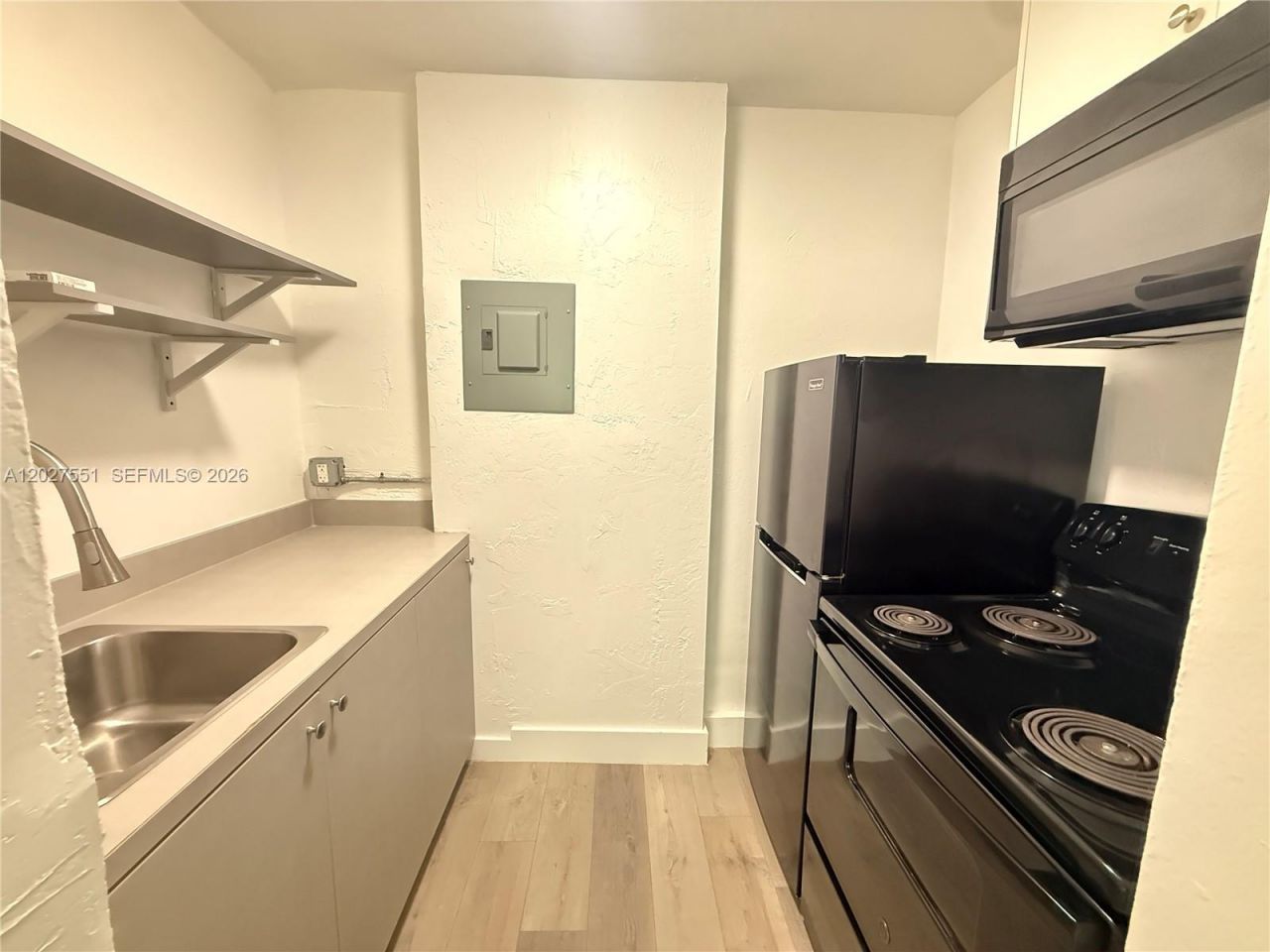 143 SW 9th St , Unit 304, Miami, FL 33130 Photo